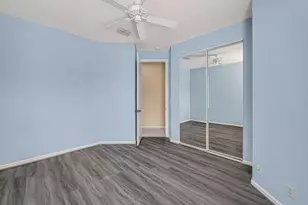 8067 Bellafiore Way, Boynton Beach, FL 33472 - Photo 23
