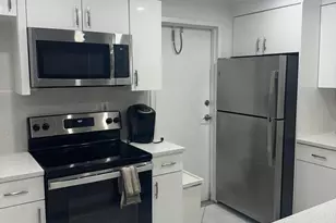 1424 SE 15th St, Fort Lauderdale, FL 33316 - Photo 1