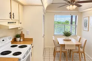 357 N Rock Island Rd, Margate, FL 33063 - Photo 9