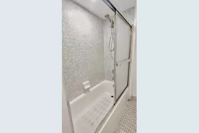 210 174th Street #808, Sunny Isles Beach, FL 33160 - Photo 15