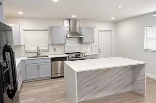 925 NW 121st St, North Miami, FL 33168 - Photo 5