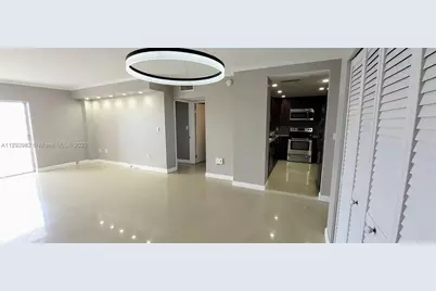400 Kings Point Drive #1426, Sunny Isles Beach, FL 33160 - Photo 25
