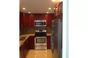 400 Kings Point Dr, Sunny Isles Beach, FL 33160 - Photo 27