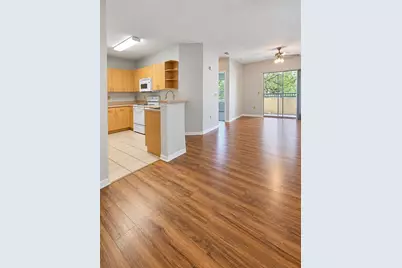 110 SW Peacock Boulevard #6-204, Port Saint Lucie, FL 34986 - Photo 3
