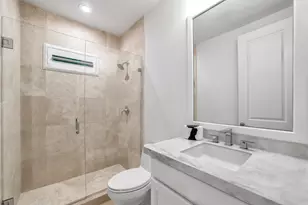 2565 NW 69th St, Boca Raton, FL 33496 - Photo 41