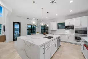 2565 NW 69th St, Boca Raton, FL 33496 - Photo 17