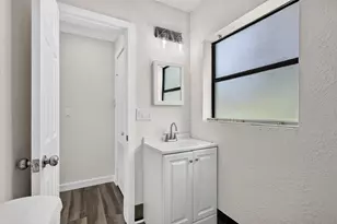 2205 N 44th St, Fort Pierce, FL 34946 - Photo 21