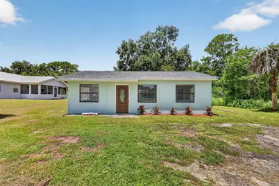 2205 N 44th Street, Fort Pierce, FL 34946 - Photo 1