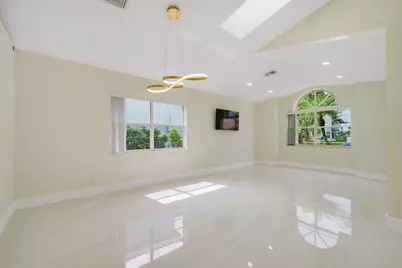 8599 Tourmaline Boulevard, Boynton Beach, FL 33472 - Photo 5