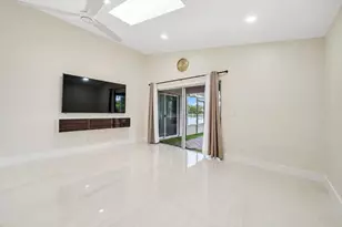 8599 Tourmaline Blvd, Boynton Beach, FL 33472 - Photo 17