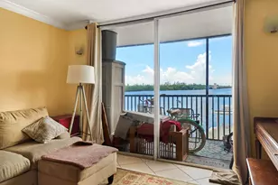 710 NE 7th St, Boynton Beach, FL 33435 - Photo 7