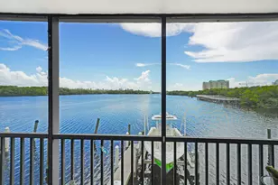 710 NE 7th St, Boynton Beach, FL 33435 - Photo 9