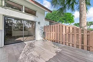 1240 Parkside Green Dr, Greenacres, FL 33415 - Photo 33