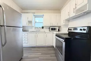 520 Hampton Rd, West Palm Beach, FL 33405 - Photo 5