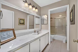 4 Fawlkland Cir, Boynton Beach, FL 33426 - Photo 13