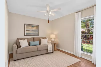 4 Fawlkland Circle, Boynton Beach, FL 33426 - Photo 11