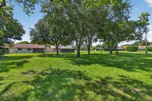 4 Fawlkland Cir, Boynton Beach, FL 33426 - Photo 17