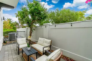 918 St George Blvd, Delray Beach, FL 33483 - Photo 11