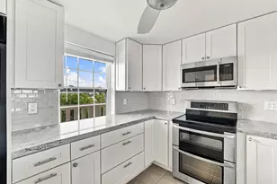 111 SE 3rd Ave, Dania Beach, FL 33004 - Photo 23