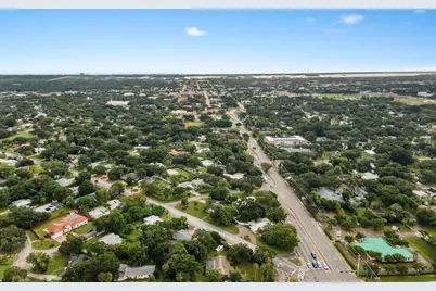 2041 Buena Vista Boulevard, Vero Beach, FL 32960 - Photo 37