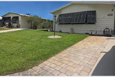 7701 SE Shenandoah Drive, Hobe Sound, FL 33455 - Photo 1