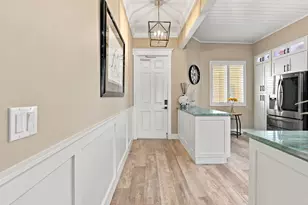 16 Harbour Isle Dr W, Fort Pierce, FL 34949 - Photo 5