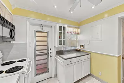 3940 NW 42nd Avenue #313, Lauderdale Lakes, FL 33319 - Photo 7