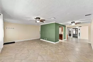 1707 SW 18th St, Boynton Beach, FL 33426 - Photo 5