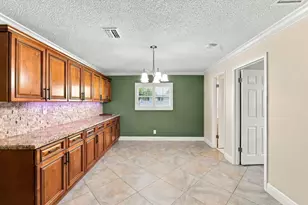 1707 SW 18th St, Boynton Beach, FL 33426 - Photo 11