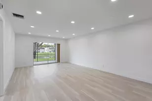 100 Lake Rebecca Dr, West Palm Beach, FL 33411 - Photo 5