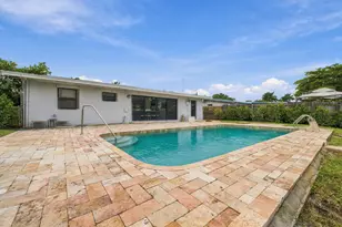 2536 Gulfstream Ln, Fort Lauderdale, FL 33312 - Photo 23
