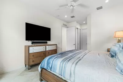 1212 Hillsboro Mile #10, Hillsboro Beach, FL 33062 - Photo 17
