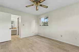 9584 N Belfort Cir, Tamarac, FL 33321 - Photo 19