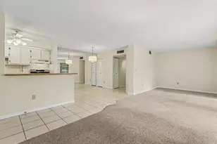 9584 N Belfort Cir, Tamarac, FL 33321 - Photo 11