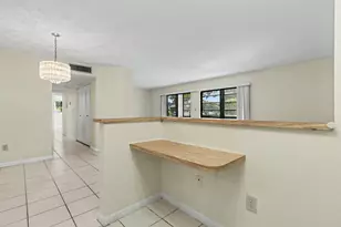 9584 N Belfort Cir, Tamarac, FL 33321 - Photo 9
