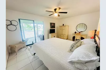 2031 Durham B, Deerfield Beach, FL 33442 - Photo 11