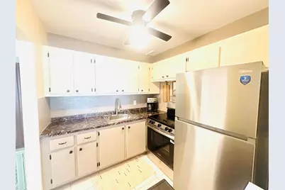 2031 Durham B, Deerfield Beach, FL 33442 - Photo 9