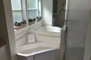 17275 Ventana Dr, Boca Raton, FL 33487 - Photo 11