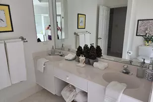 17275 Ventana Dr, Boca Raton, FL 33487 - Photo 11