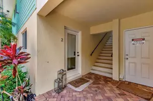 49 SE 7th Ave, Delray Beach, FL 33483 - Photo 15