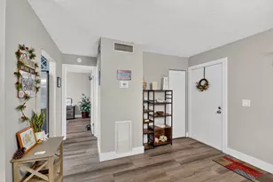 500 Davis Rd, Palm Springs, FL 33461 - Photo 5