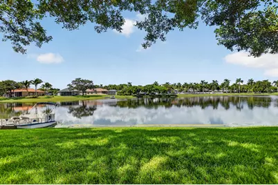 126 Centennial Court, Deerfield Beach, FL 33442 - Photo 41