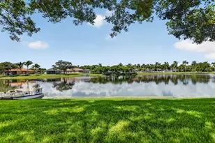 126 Centennial Ct, Deerfield Beach, FL 33442 - Photo 41