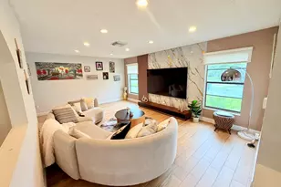 8300 NW 14th Ct, Coral Springs, FL 33071 - Photo 15