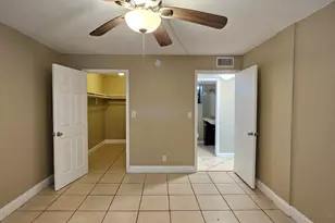 2050 N Congress Ave, West Palm Beach, FL 33401 - Photo 17