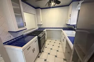 1101 NE 12th Ave, Fort Lauderdale, FL 33304 - Photo 11