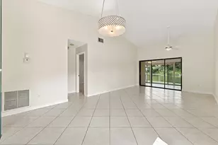 8271 Boca Glades Blvd E, Boca Raton, FL 33434 - Photo 13