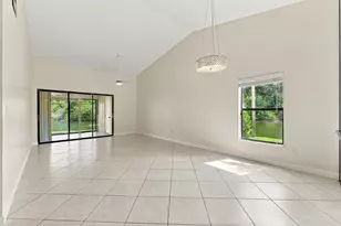 8271 Boca Glades Blvd E, Boca Raton, FL 33434 - Photo 15