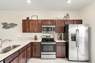 9871 E Villa Cir, Vero Beach, FL 32966 - Photo 7