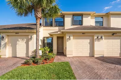 9871 E Villa Circle, Vero Beach, FL 32966 - Photo 1